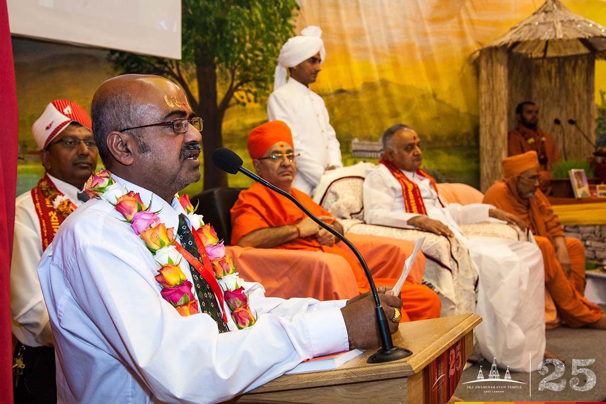 ©1987-2017 SKS Swaminarayan Temple East London